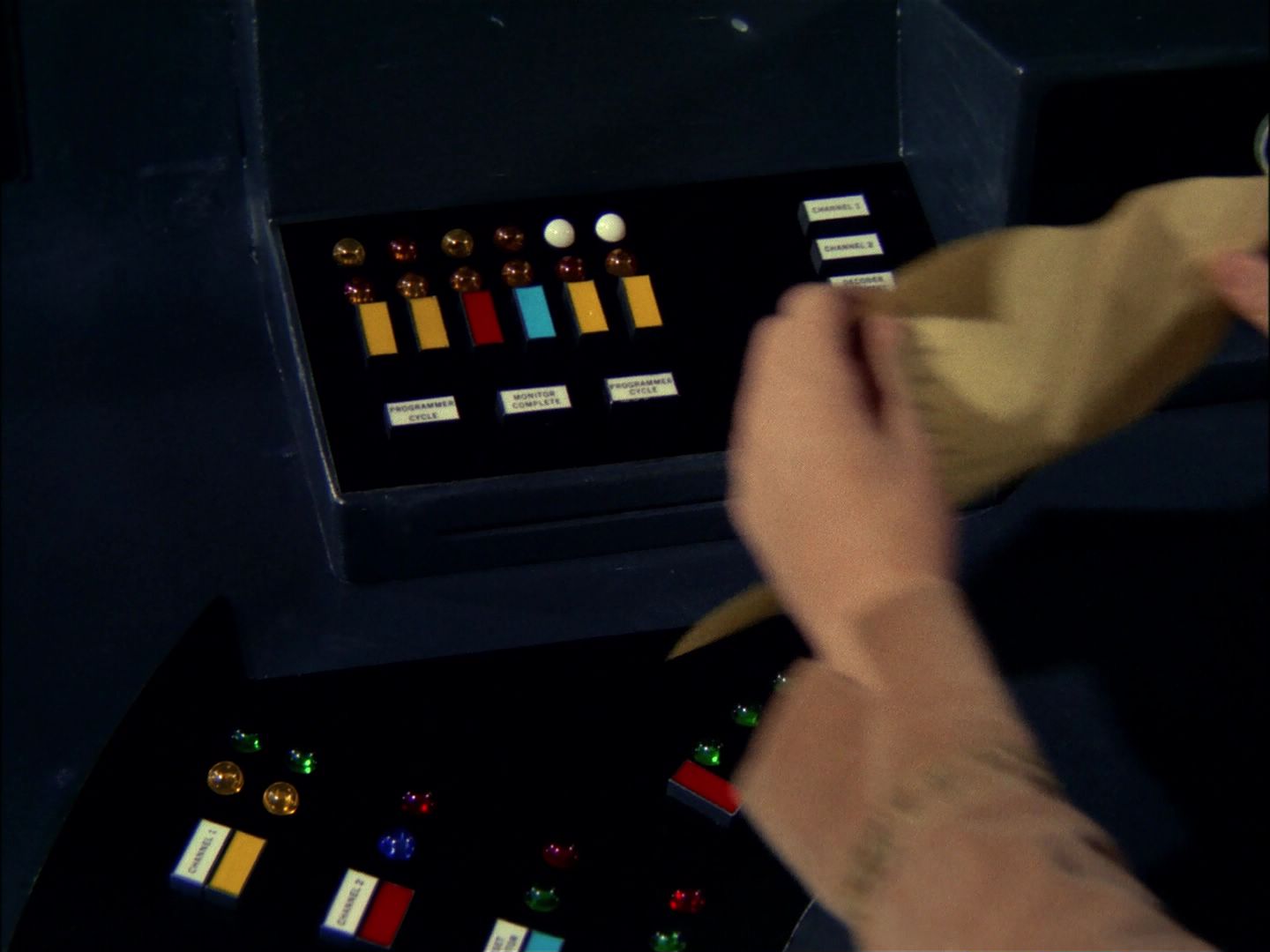 ariane179254_StarTrek_TheCage_0503.jpg