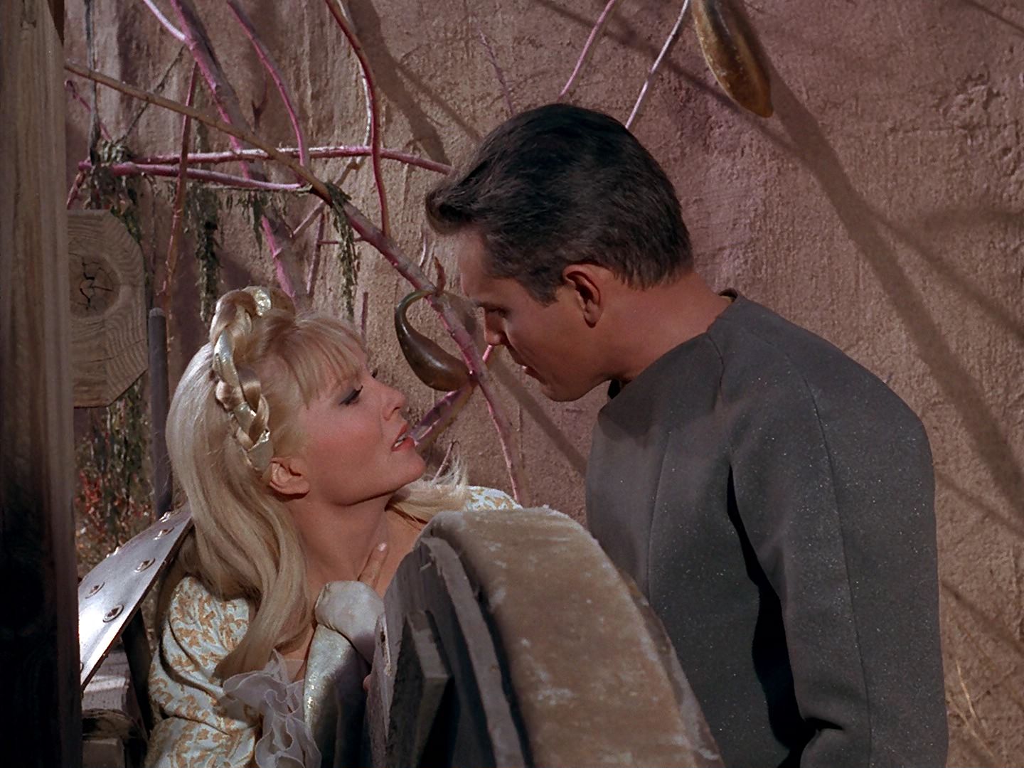 ariane179254_StarTrek_TheCage_1800.jpg