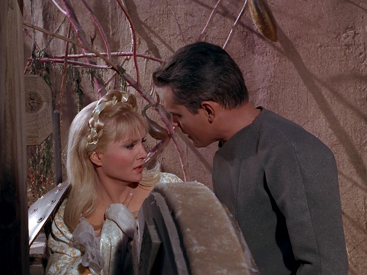 ariane179254_StarTrek_TheCage_1801.jpg