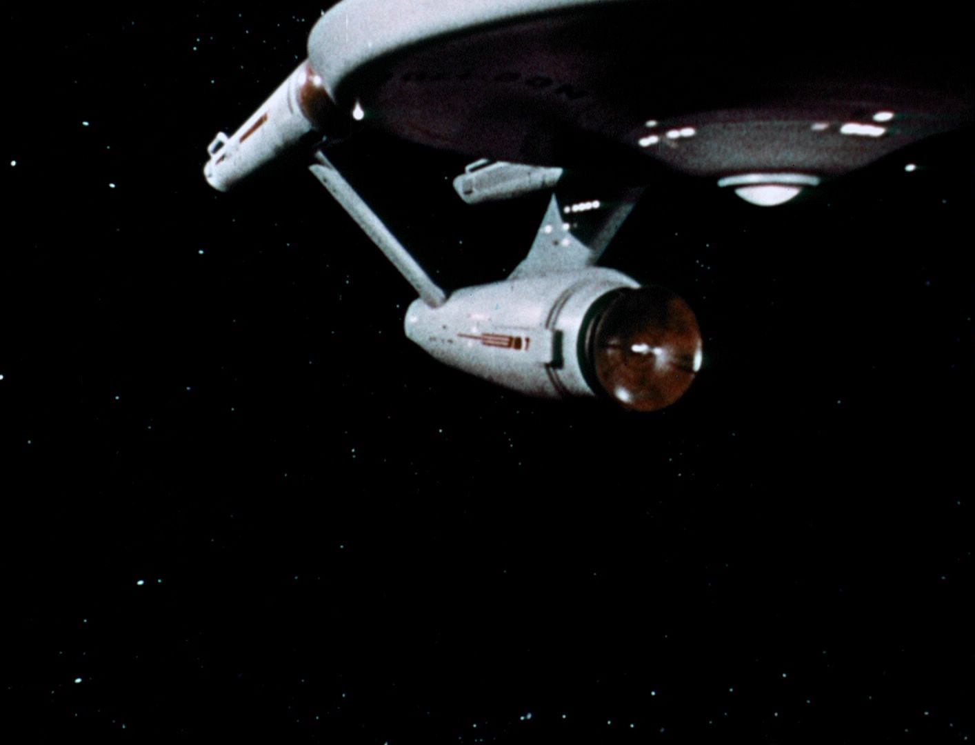 ariane179254_StarTrek_1x03_WhereNoManHasGoneBefore_TheOriginalUncutUnairedVersion_0137.jpg