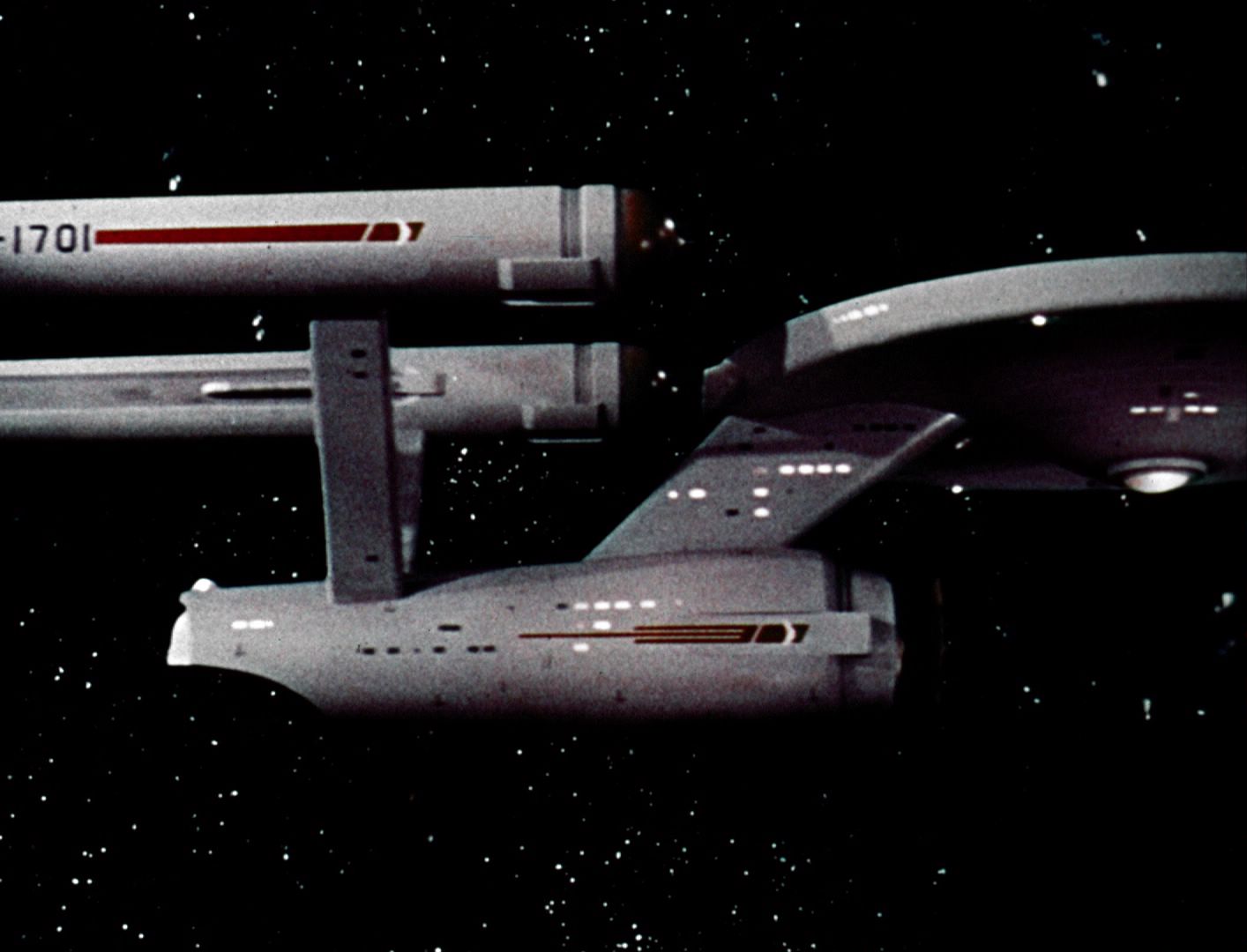 ariane179254_StarTrek_1x03_WhereNoManHasGoneBefore_TheOriginalUncutUnairedVersion_0172.jpg