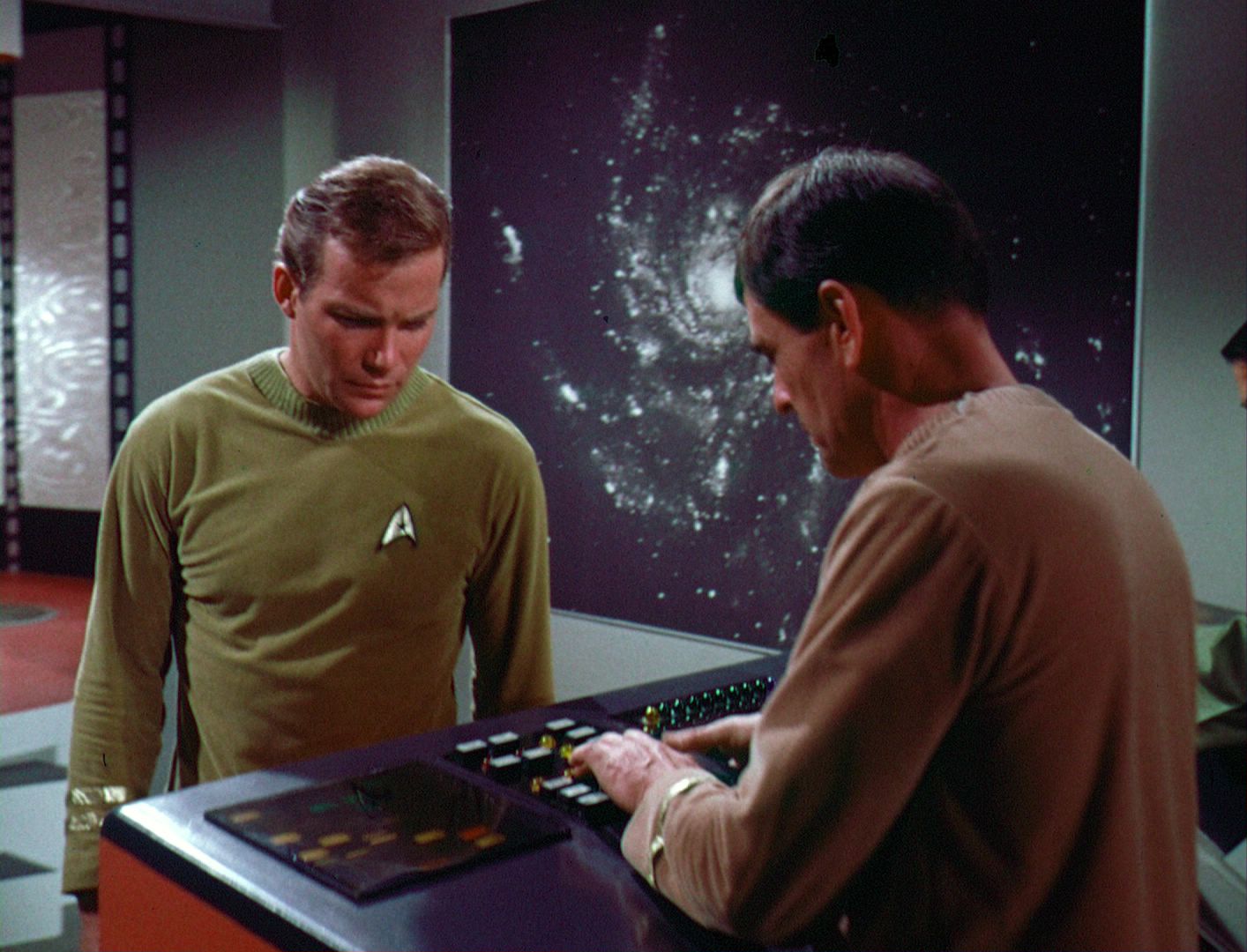 ariane179254_StarTrek_1x03_WhereNoManHasGoneBefore_TheOriginalUncutUnairedVersion_0273.jpg
