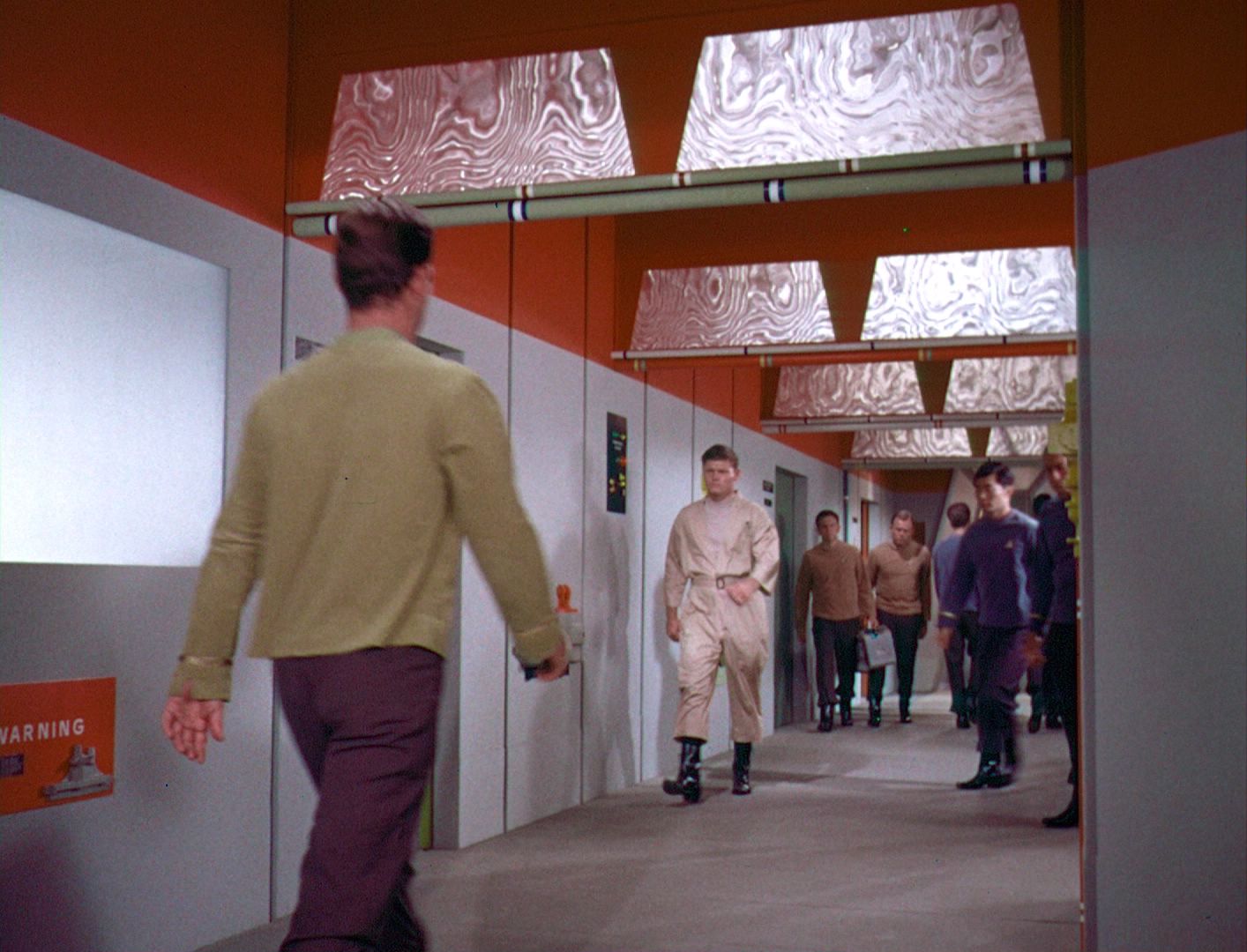 ariane179254_StarTrek_1x03_WhereNoManHasGoneBefore_TheOriginalUncutUnairedVersion_0370.jpg