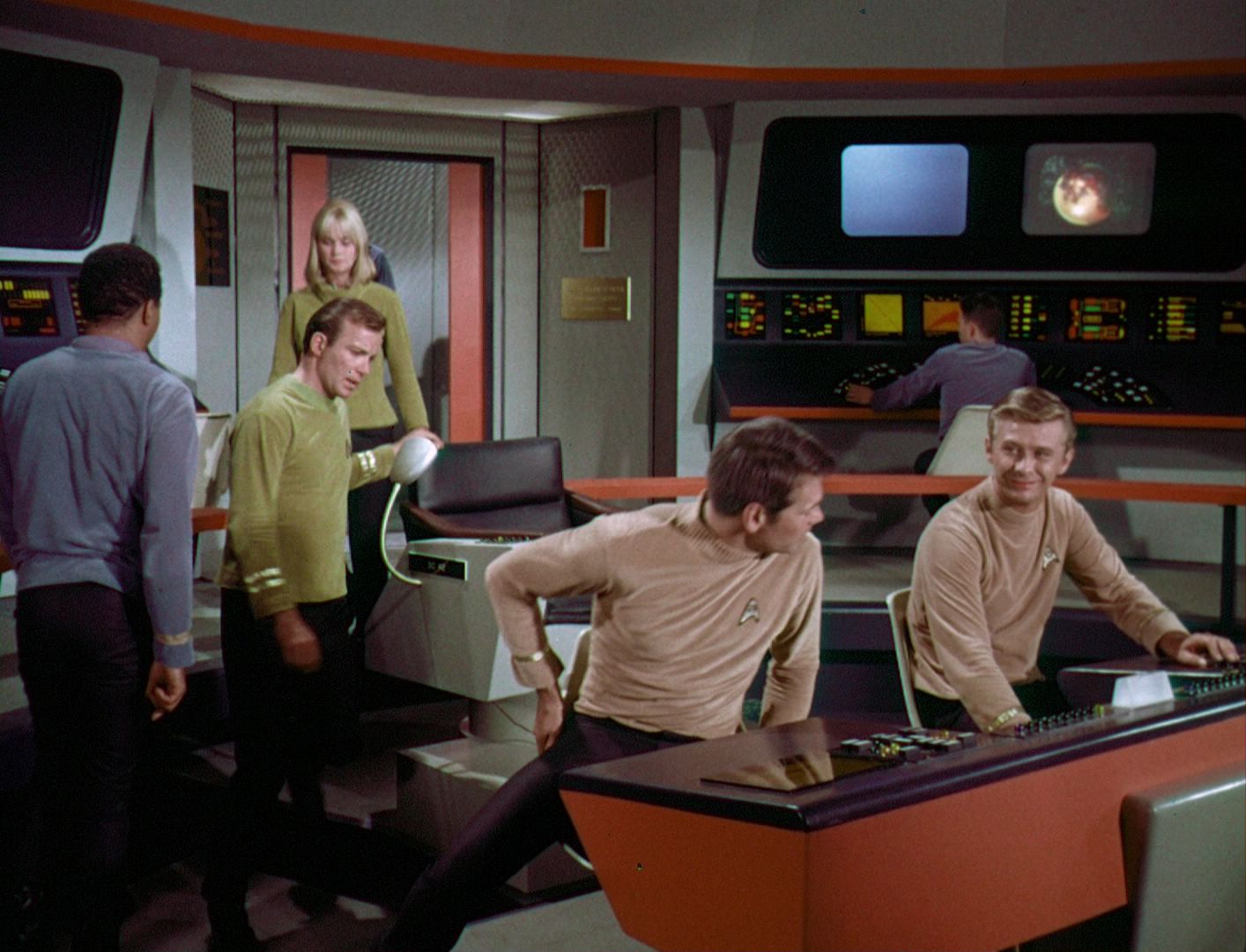 ariane179254_StarTrek_1x03_WhereNoManHasGoneBefore_TheOriginalUncutUnairedVersion_0416.jpg