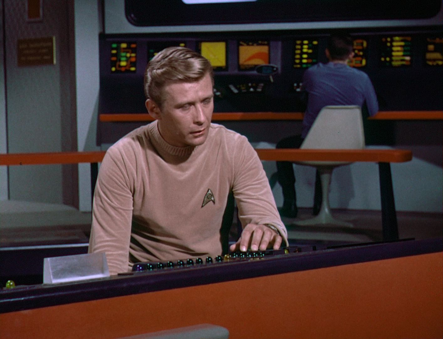 ariane179254_StarTrek_1x03_WhereNoManHasGoneBefore_TheOriginalUncutUnairedVersion_0439.jpg