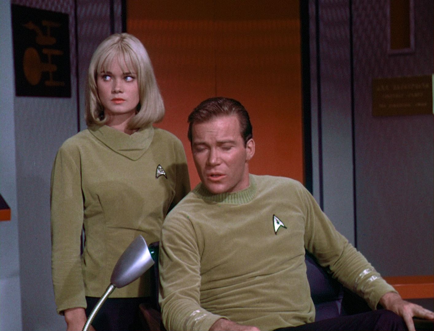 ariane179254_StarTrek_1x03_WhereNoManHasGoneBefore_TheOriginalUncutUnairedVersion_0475.jpg