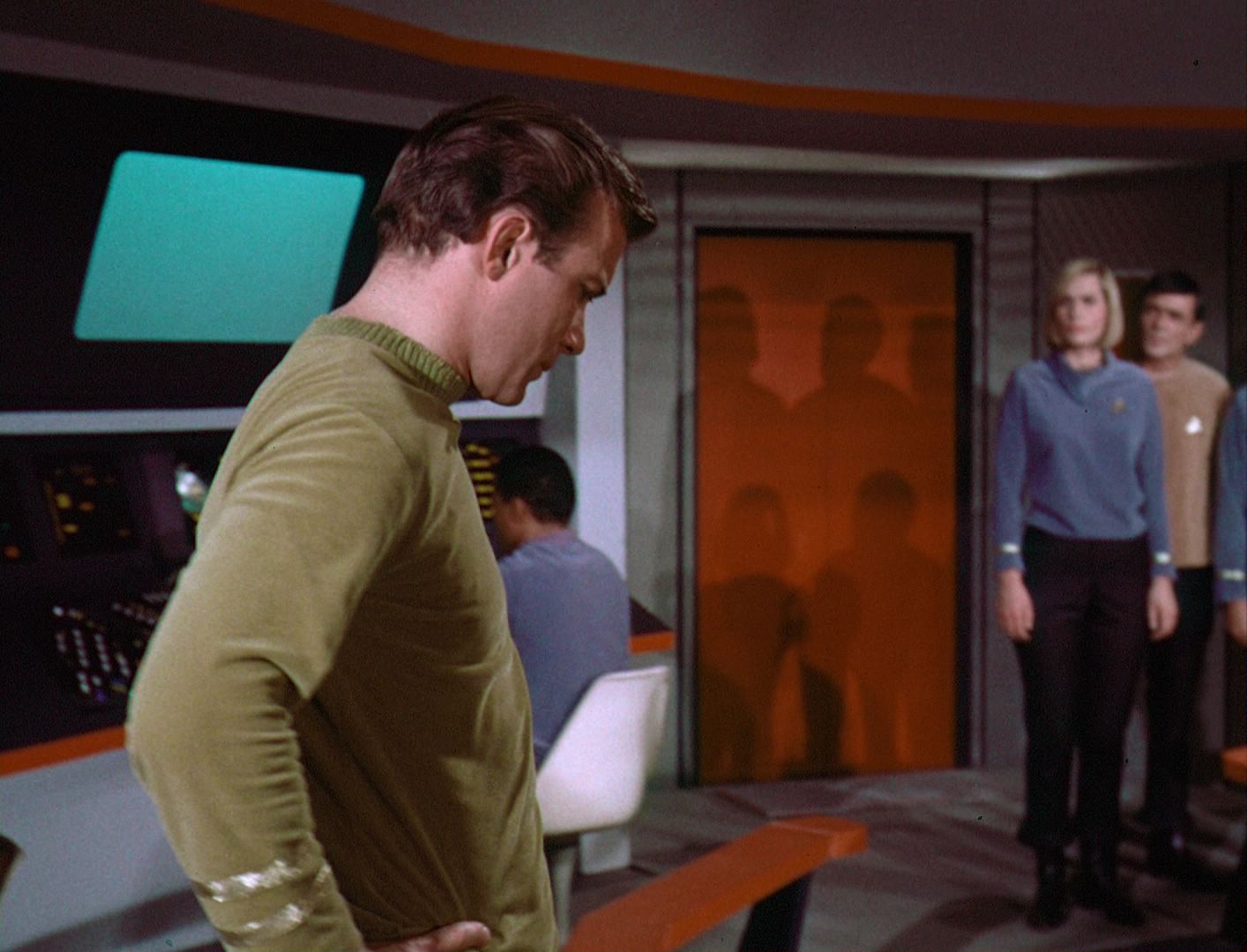 ariane179254_StarTrek_1x03_WhereNoManHasGoneBefore_TheOriginalUncutUnairedVersion_0666.jpg