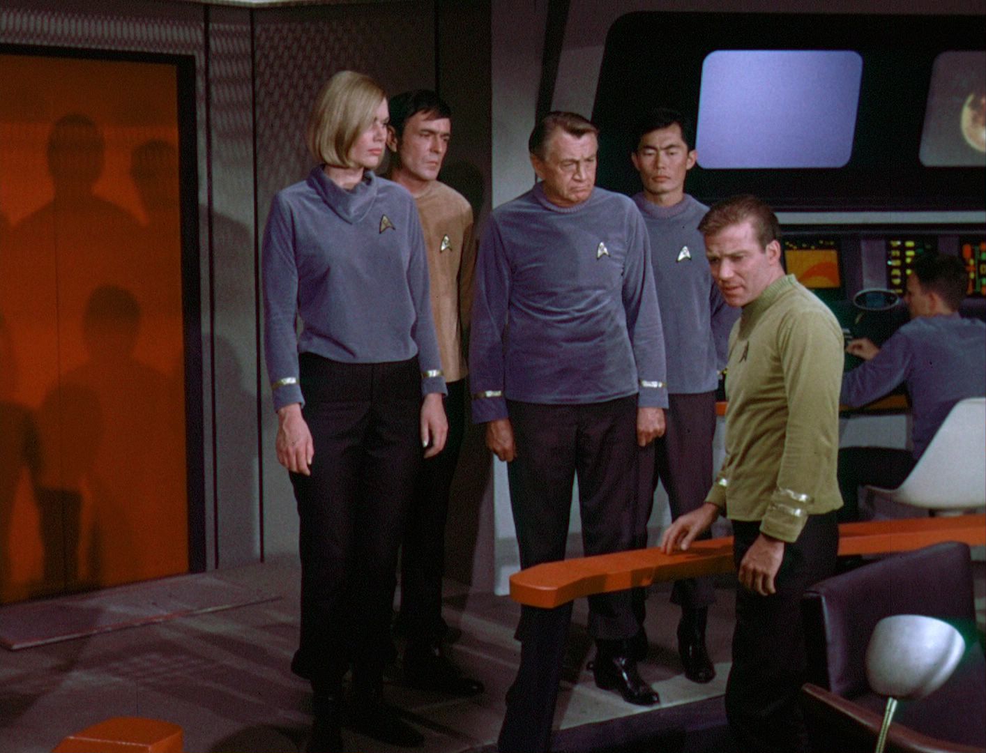 ariane179254_StarTrek_1x03_WhereNoManHasGoneBefore_TheOriginalUncutUnairedVersion_0681.jpg