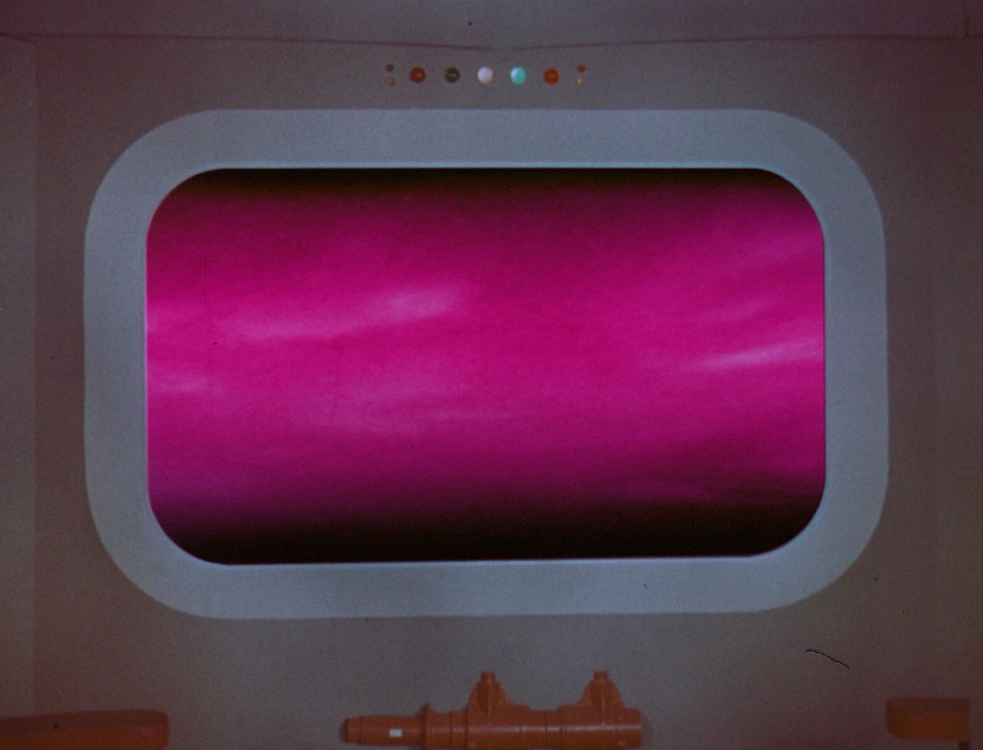 ariane179254_StarTrek_1x03_WhereNoManHasGoneBefore_TheOriginalUncutUnairedVersion_0747.jpg
