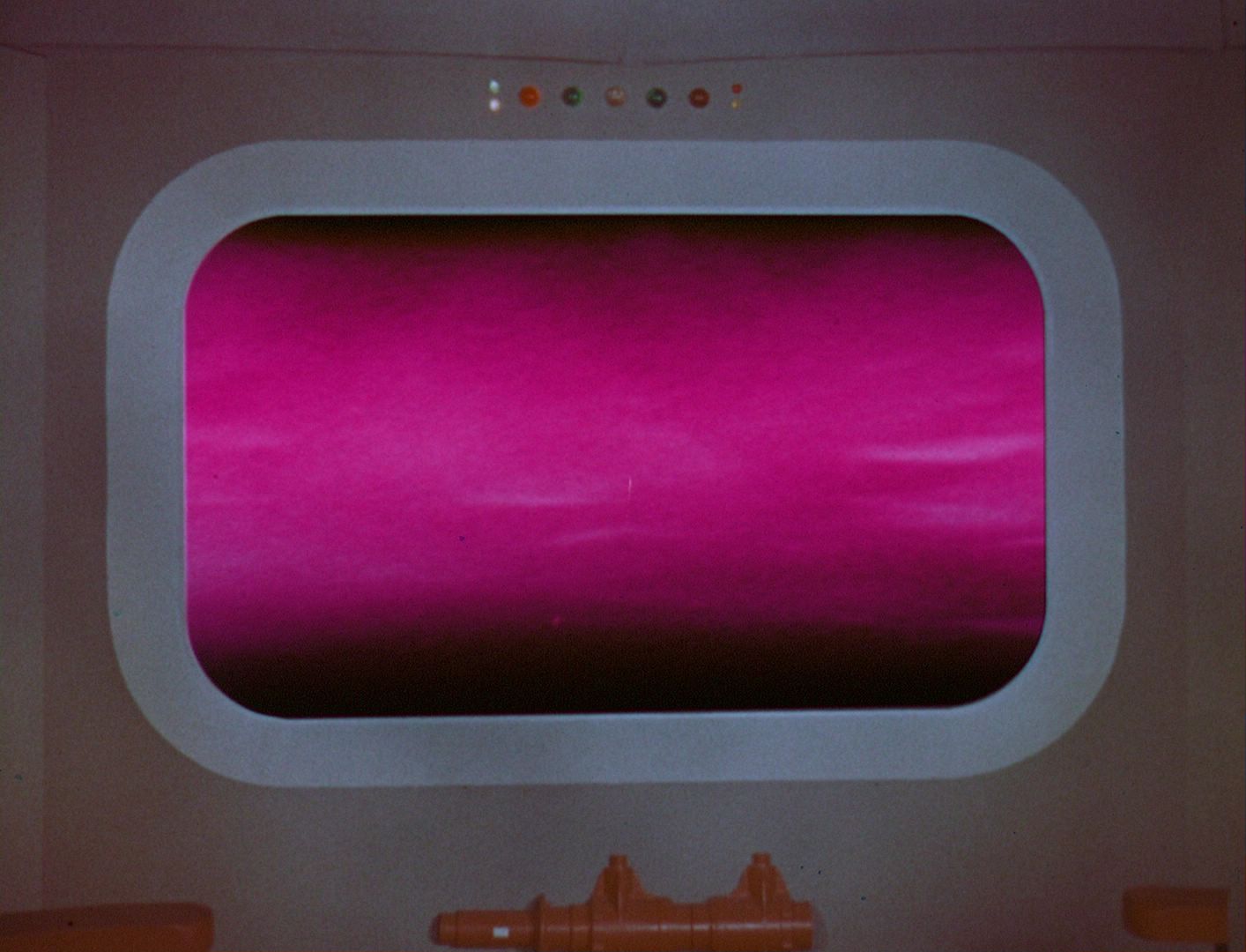 ariane179254_StarTrek_1x03_WhereNoManHasGoneBefore_TheOriginalUncutUnairedVersion_0748.jpg