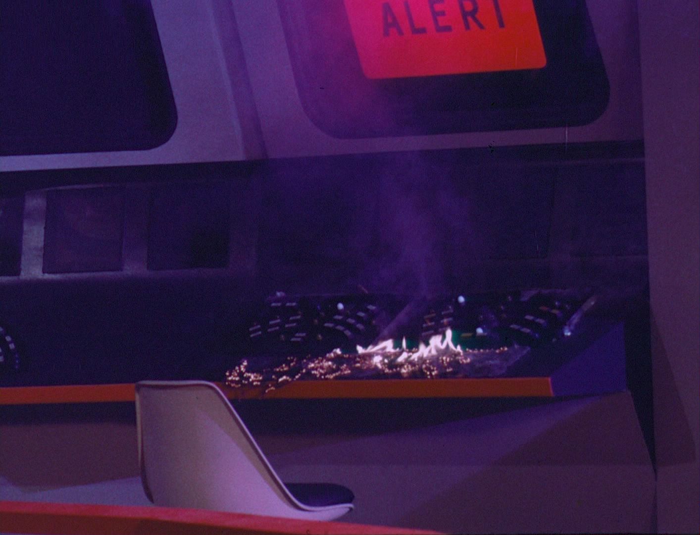 ariane179254_StarTrek_1x03_WhereNoManHasGoneBefore_TheOriginalUncutUnairedVersion_0827.jpg