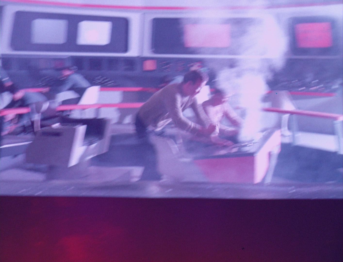 ariane179254_StarTrek_1x03_WhereNoManHasGoneBefore_TheOriginalUncutUnairedVersion_0853.jpg