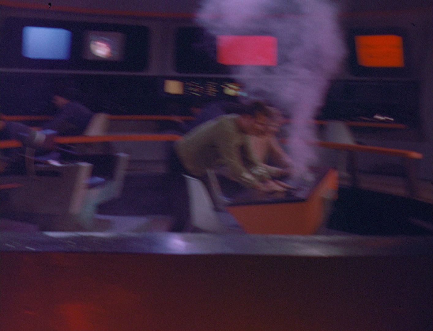 ariane179254_StarTrek_1x03_WhereNoManHasGoneBefore_TheOriginalUncutUnairedVersion_0854.jpg