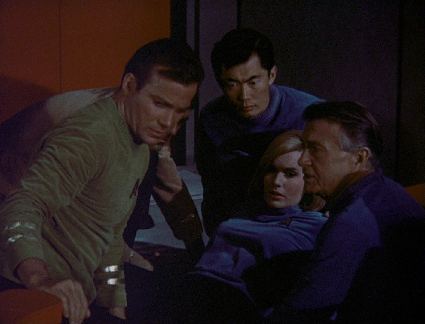 ariane179254_StarTrek_1x03_WhereNoManHasGoneBefore_TheOriginalUncutUnairedVersion_0898.jpg