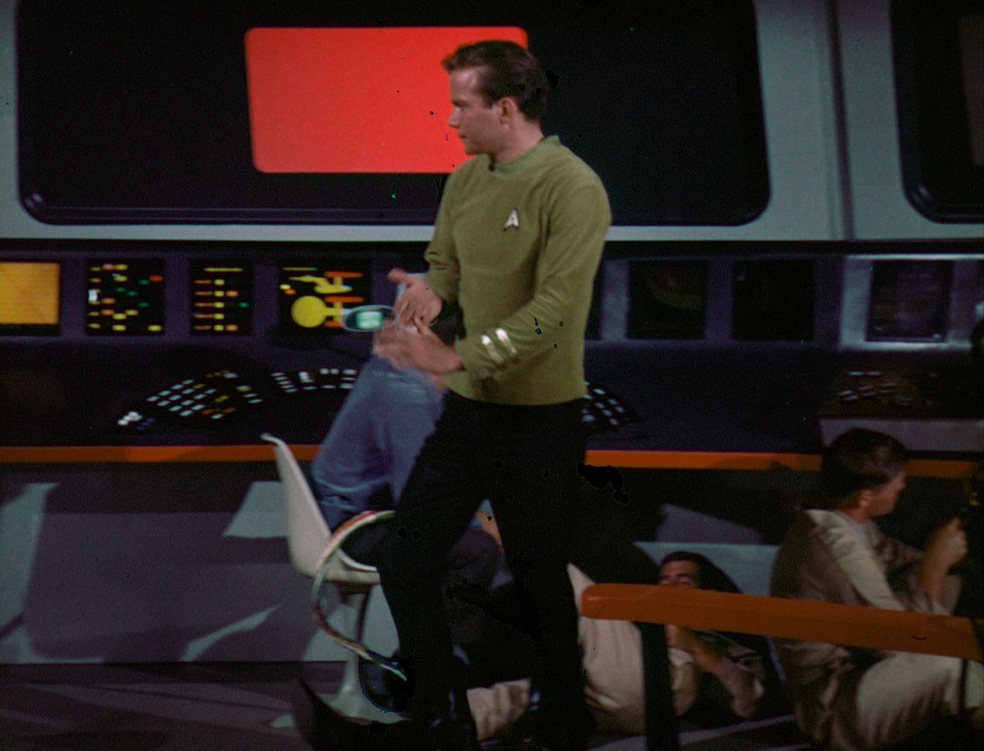 ariane179254_StarTrek_1x03_WhereNoManHasGoneBefore_TheOriginalUncutUnairedVersion_0967.jpg