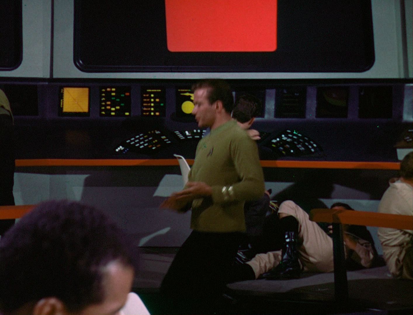 ariane179254_StarTrek_1x03_WhereNoManHasGoneBefore_TheOriginalUncutUnairedVersion_0968.jpg