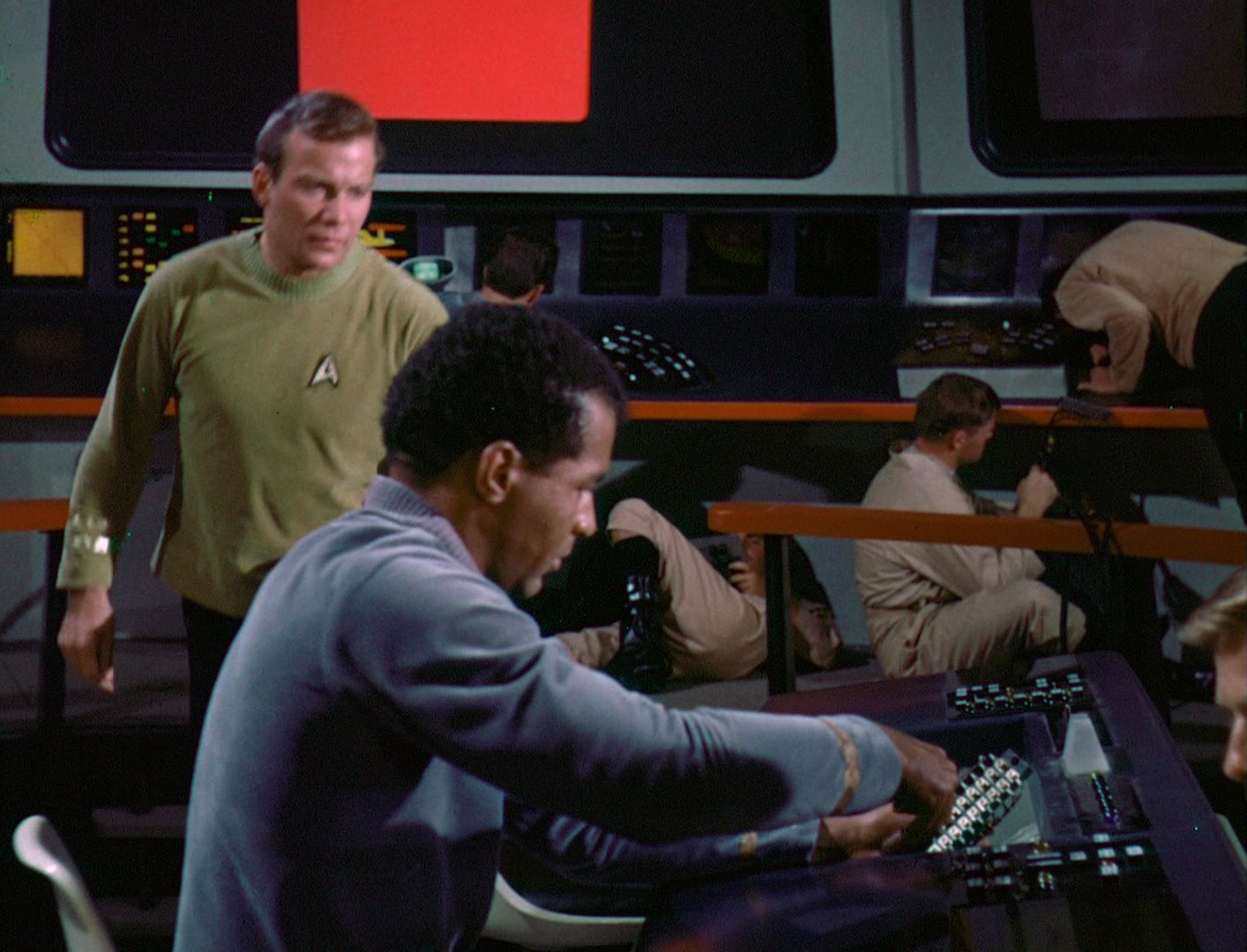 ariane179254_StarTrek_1x03_WhereNoManHasGoneBefore_TheOriginalUncutUnairedVersion_0970.jpg