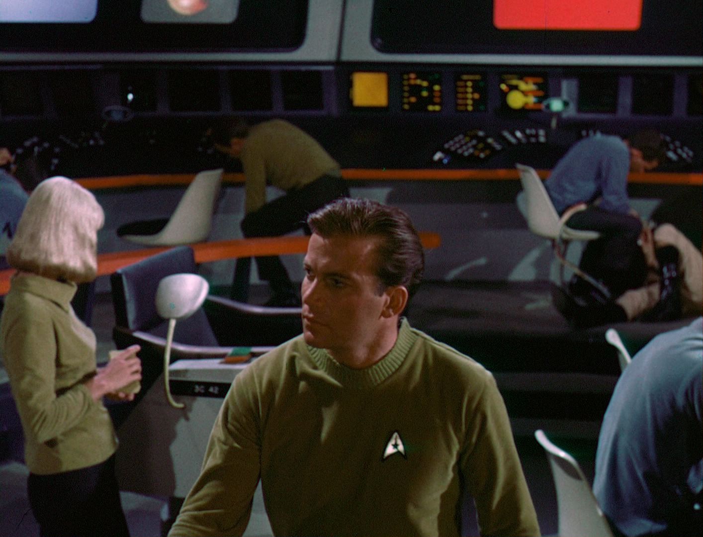 ariane179254_StarTrek_1x03_WhereNoManHasGoneBefore_TheOriginalUncutUnairedVersion_0980.jpg
