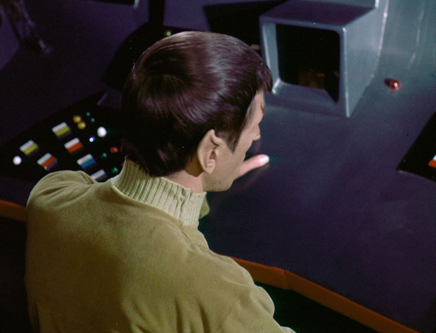 ariane179254_StarTrek_1x03_WhereNoManHasGoneBefore_TheOriginalUncutUnairedVersion_1048.jpg