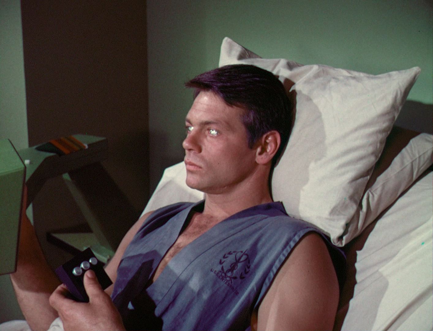 ariane179254_StarTrek_1x03_WhereNoManHasGoneBefore_TheOriginalUncutUnairedVersion_1087.jpg