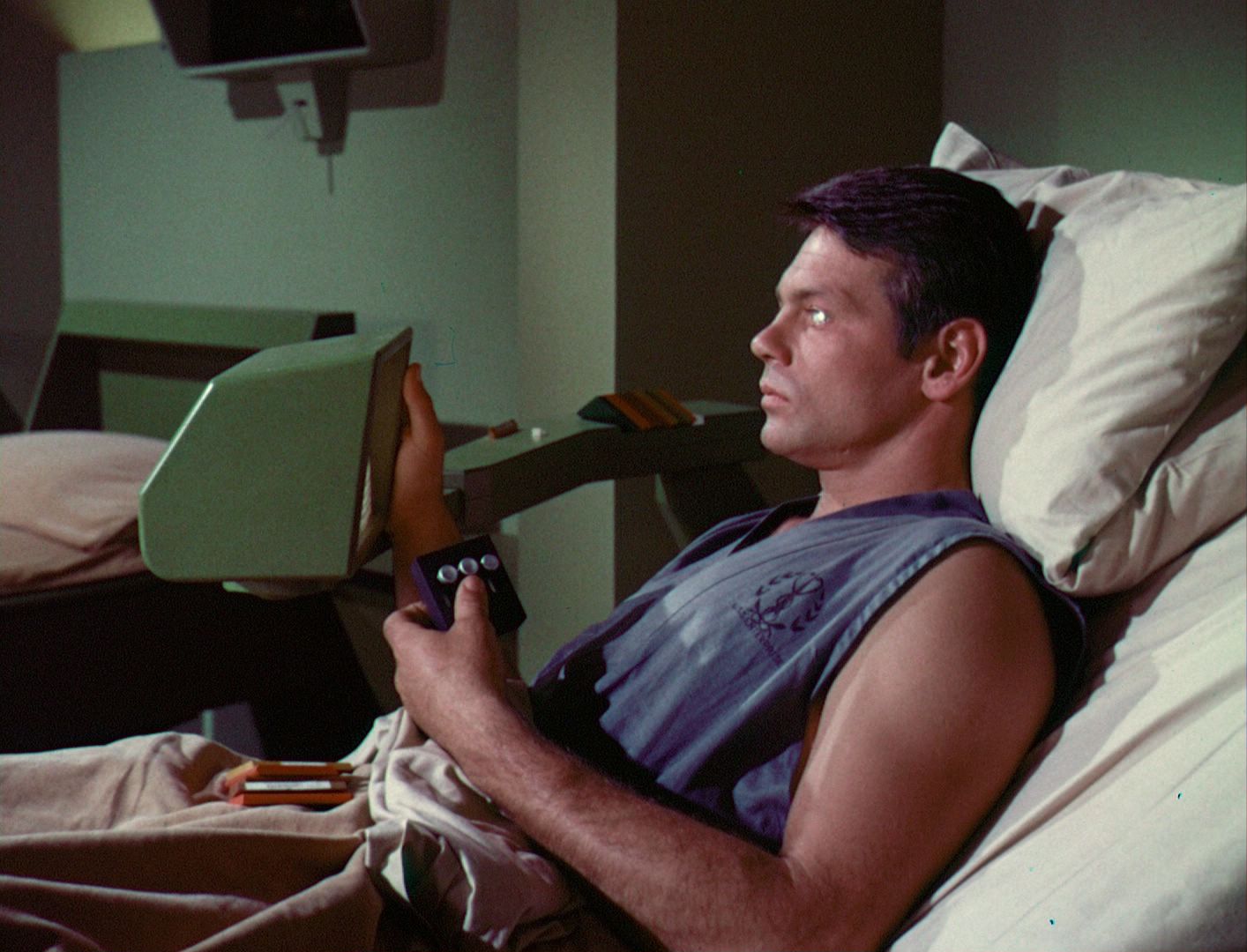 ariane179254_StarTrek_1x03_WhereNoManHasGoneBefore_TheOriginalUncutUnairedVersion_1091.jpg