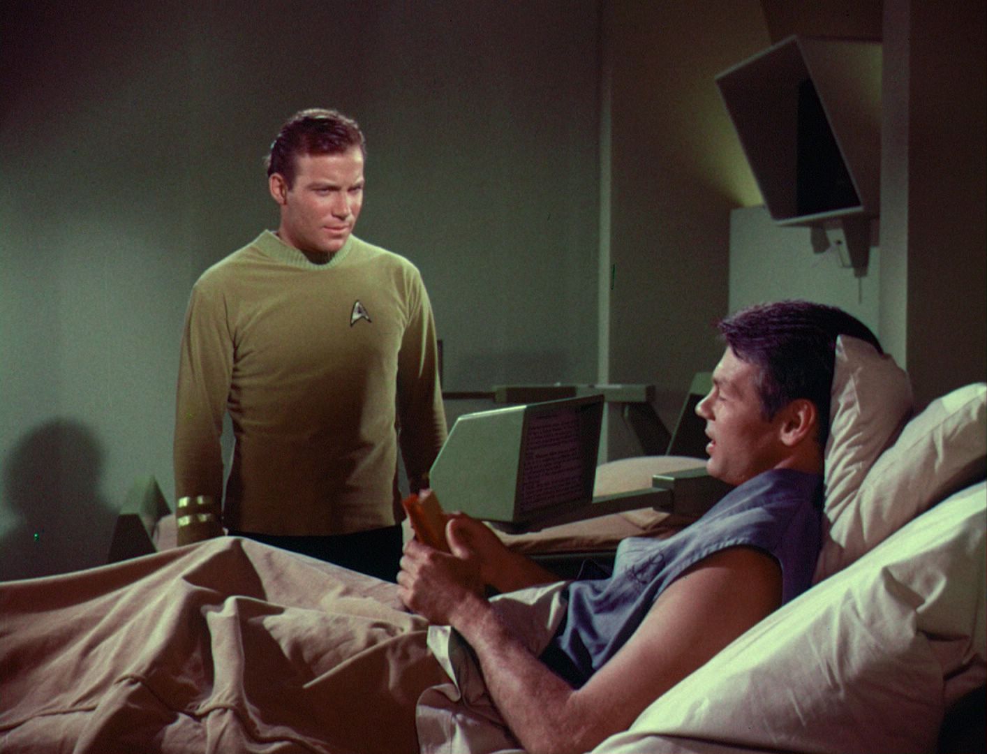 ariane179254_StarTrek_1x03_WhereNoManHasGoneBefore_TheOriginalUncutUnairedVersion_1165.jpg