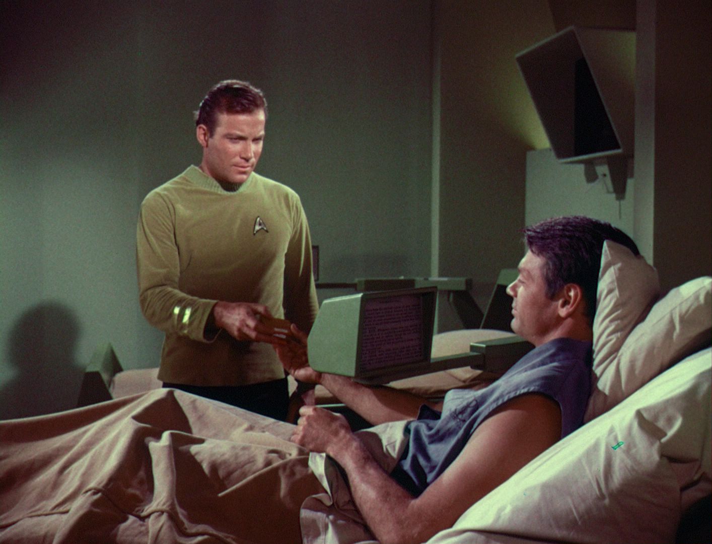 ariane179254_StarTrek_1x03_WhereNoManHasGoneBefore_TheOriginalUncutUnairedVersion_1167.jpg