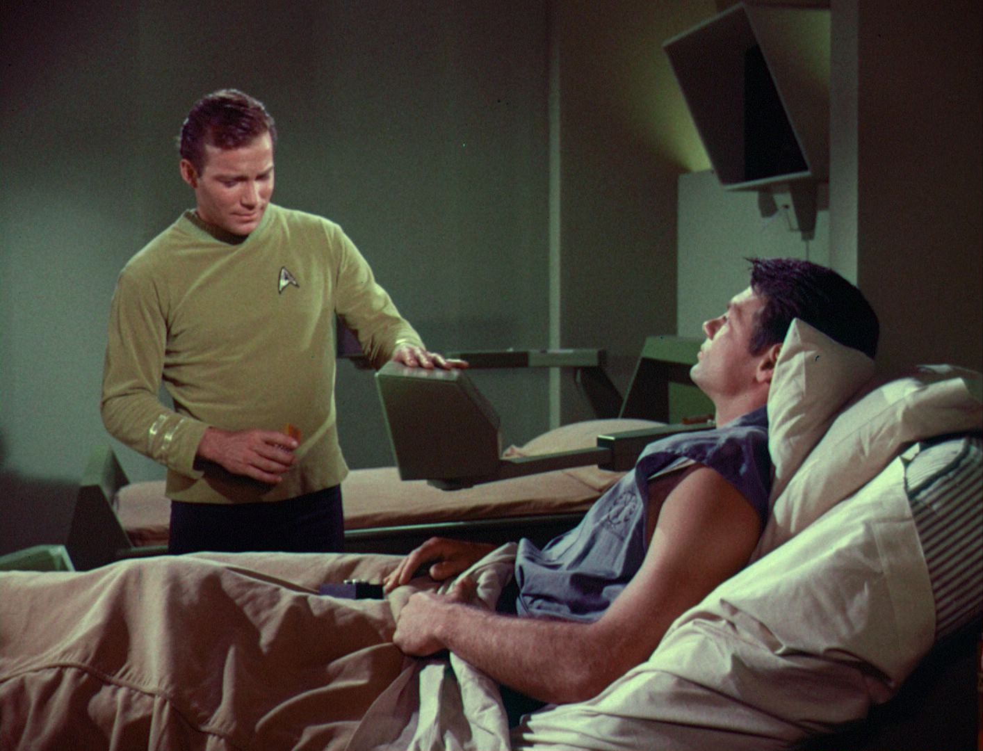 ariane179254_StarTrek_1x03_WhereNoManHasGoneBefore_TheOriginalUncutUnairedVersion_1221.jpg
