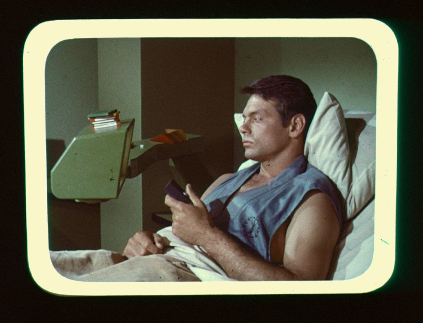 ariane179254_StarTrek_1x03_WhereNoManHasGoneBefore_TheOriginalUncutUnairedVersion_1322.jpg