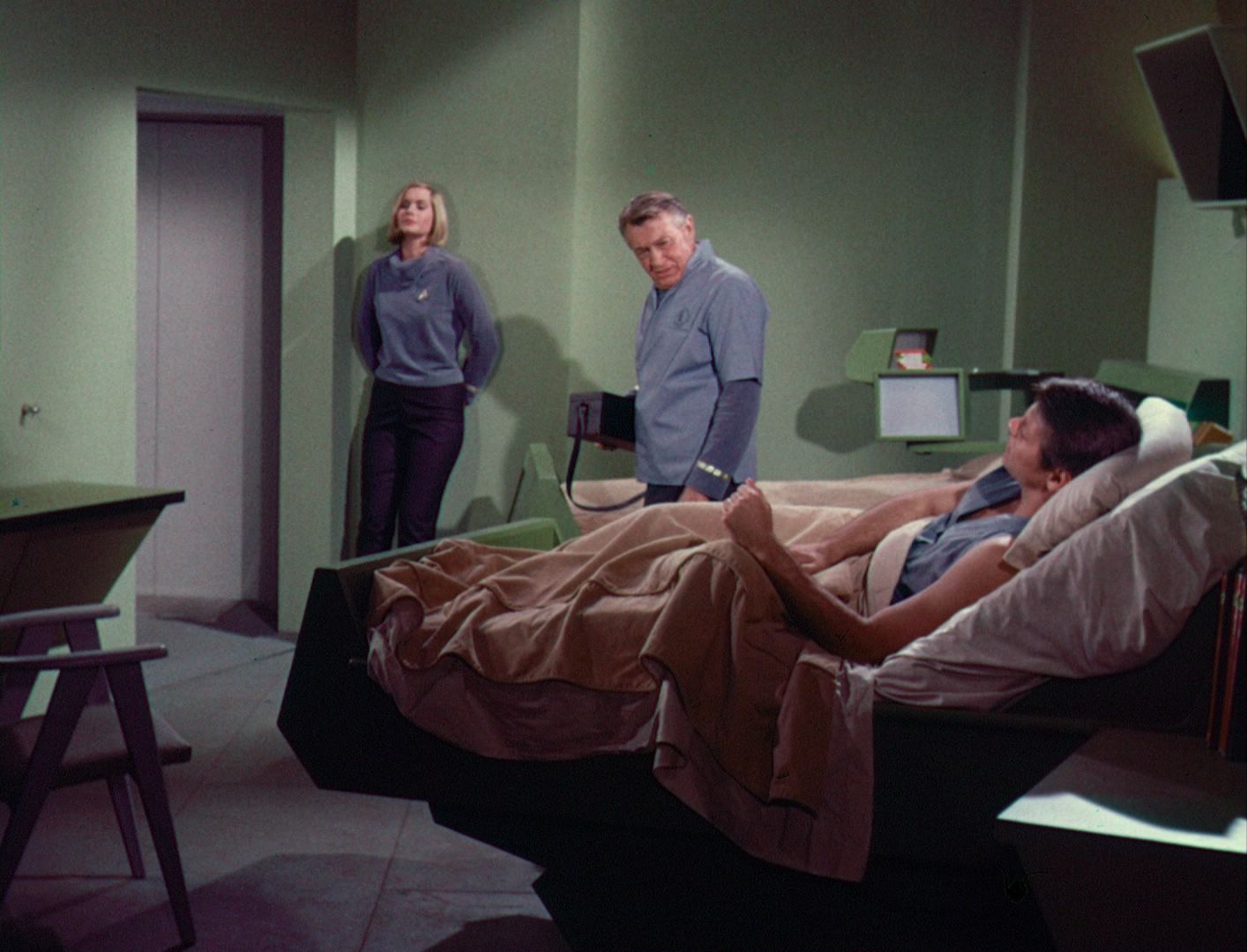 ariane179254_StarTrek_1x03_WhereNoManHasGoneBefore_TheOriginalUncutUnairedVersion_1357.jpg