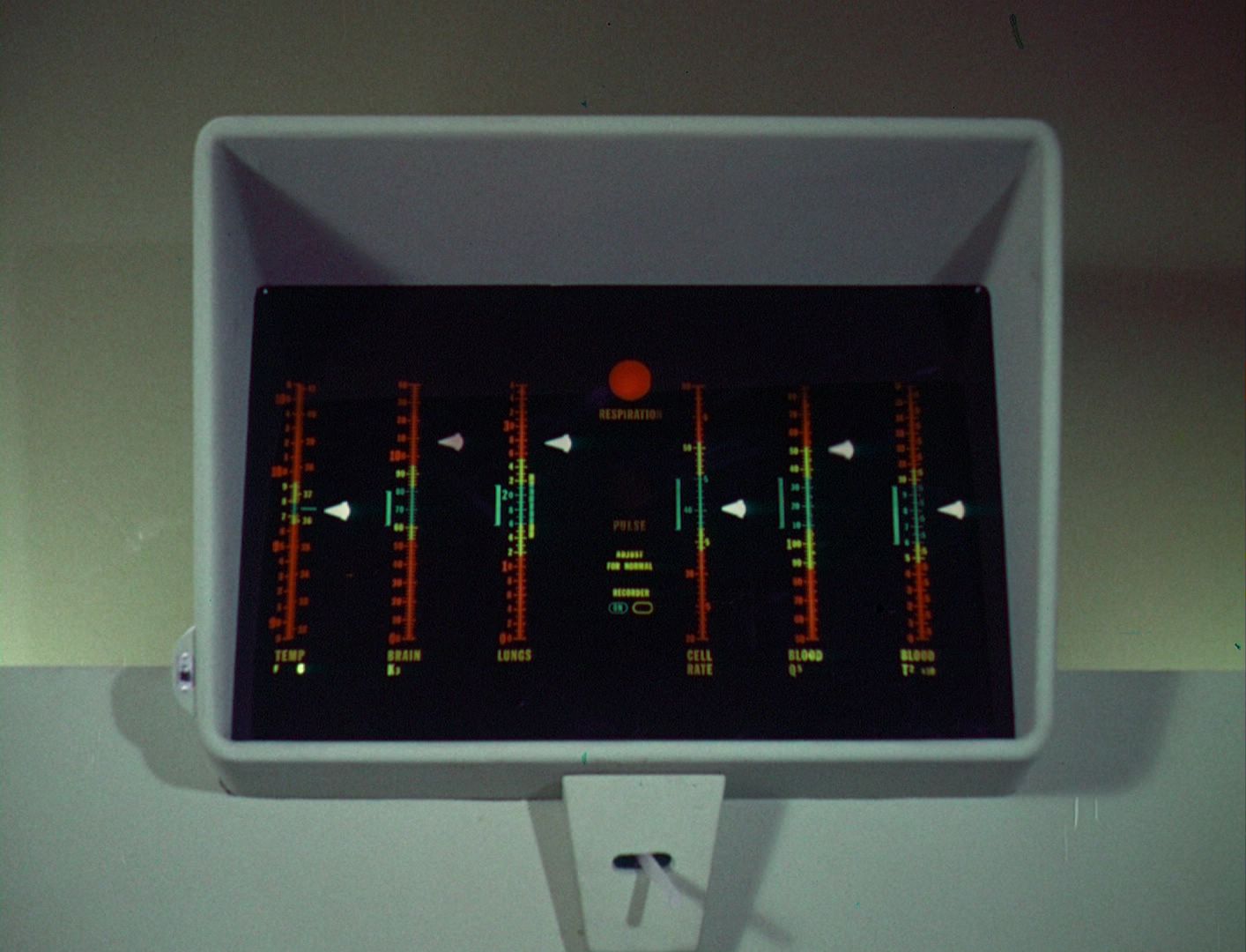 ariane179254_StarTrek_1x03_WhereNoManHasGoneBefore_TheOriginalUncutUnairedVersion_1429.jpg