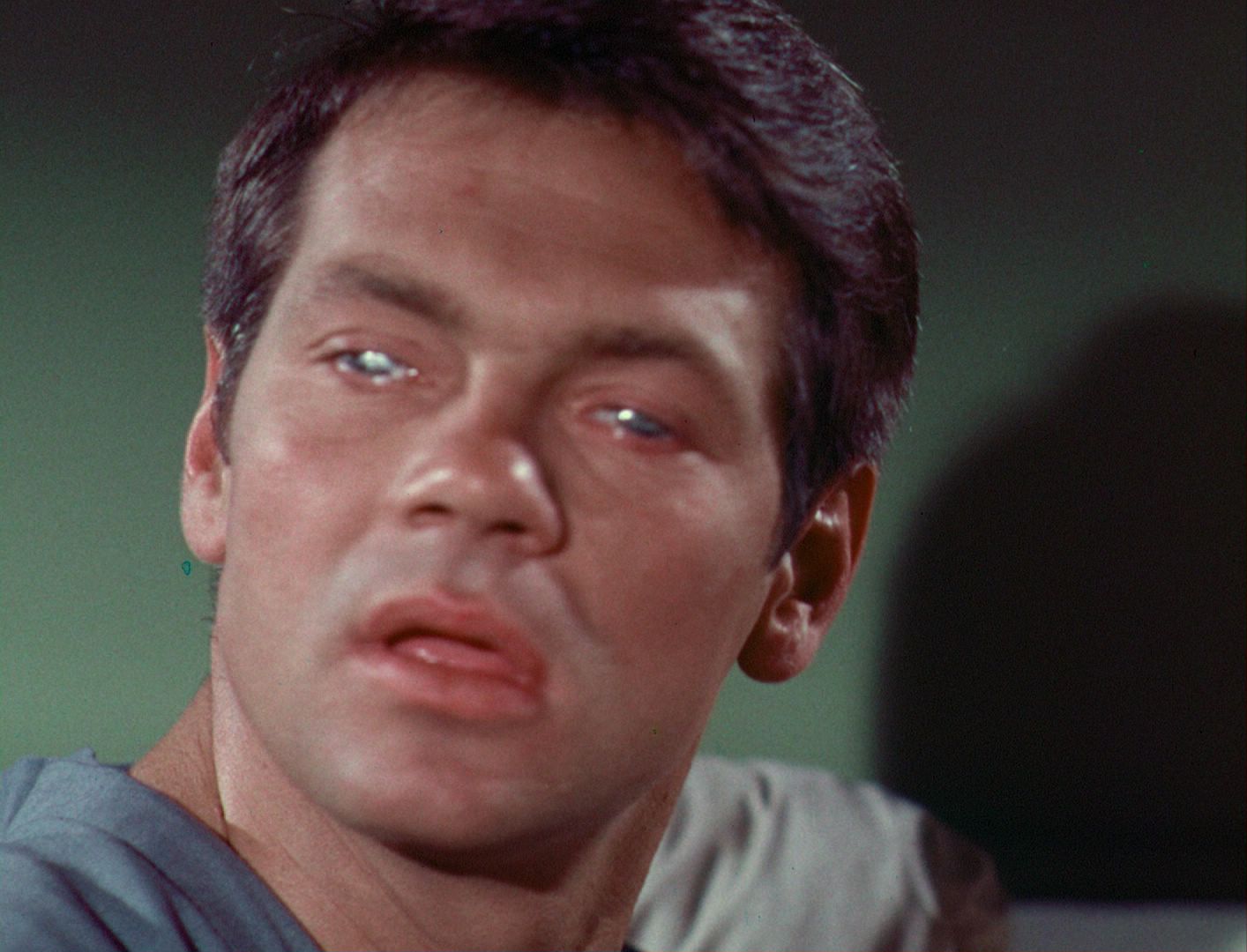 ariane179254_StarTrek_1x03_WhereNoManHasGoneBefore_TheOriginalUncutUnairedVersion_1434.jpg