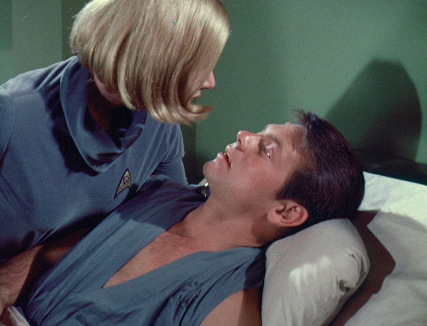 ariane179254_StarTrek_1x03_WhereNoManHasGoneBefore_TheOriginalUncutUnairedVersion_1486.jpg
