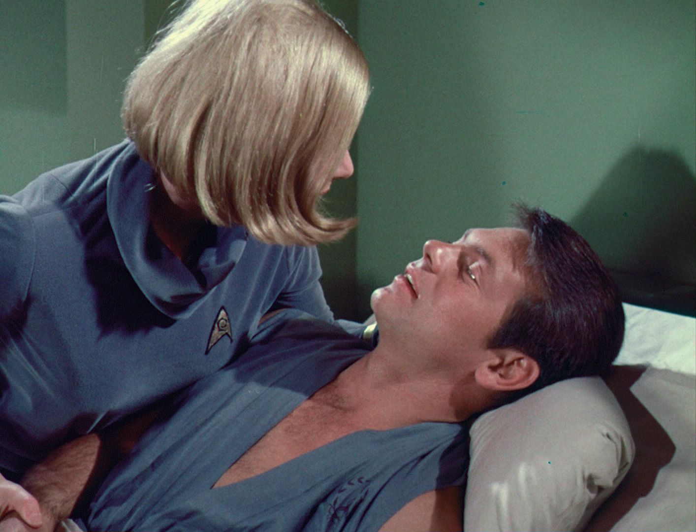 ariane179254_StarTrek_1x03_WhereNoManHasGoneBefore_TheOriginalUncutUnairedVersion_1489.jpg