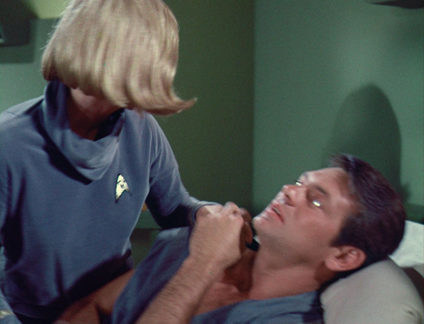 ariane179254_StarTrek_1x03_WhereNoManHasGoneBefore_TheOriginalUncutUnairedVersion_1541.jpg