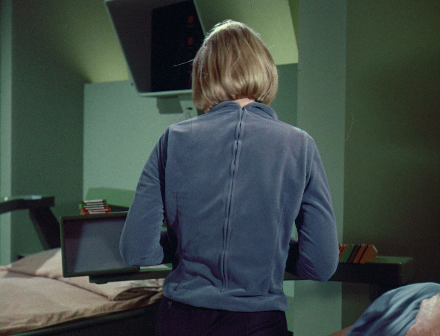 ariane179254_StarTrek_1x03_WhereNoManHasGoneBefore_TheOriginalUncutUnairedVersion_1544.jpg