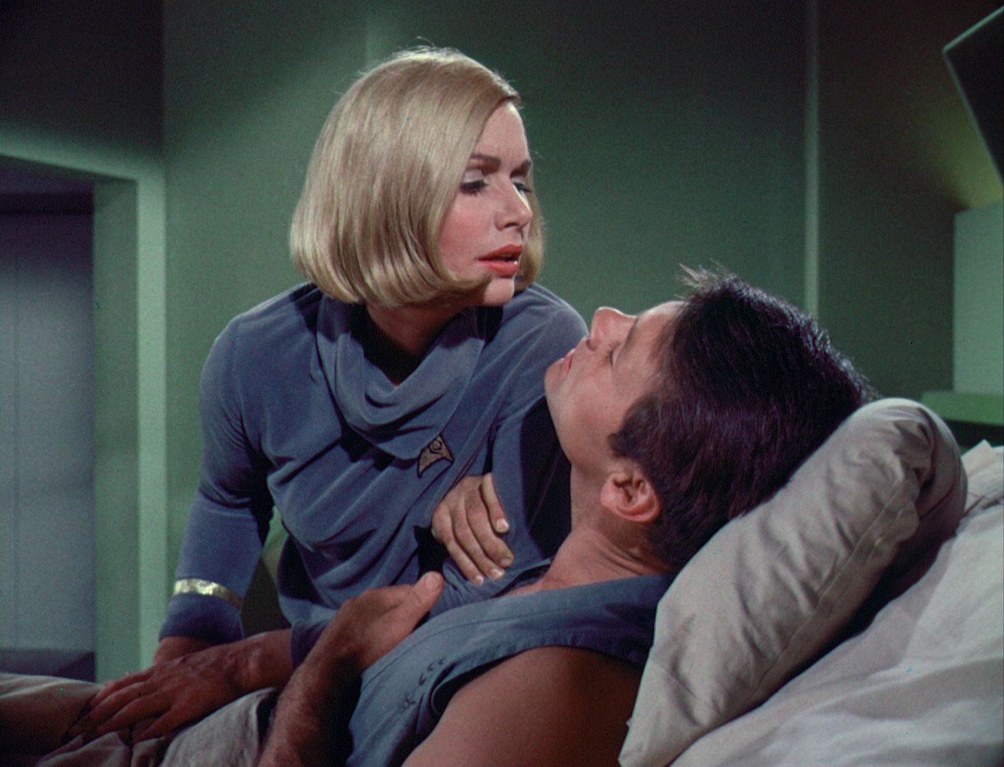 ariane179254_StarTrek_1x03_WhereNoManHasGoneBefore_TheOriginalUncutUnairedVersion_1616.jpg