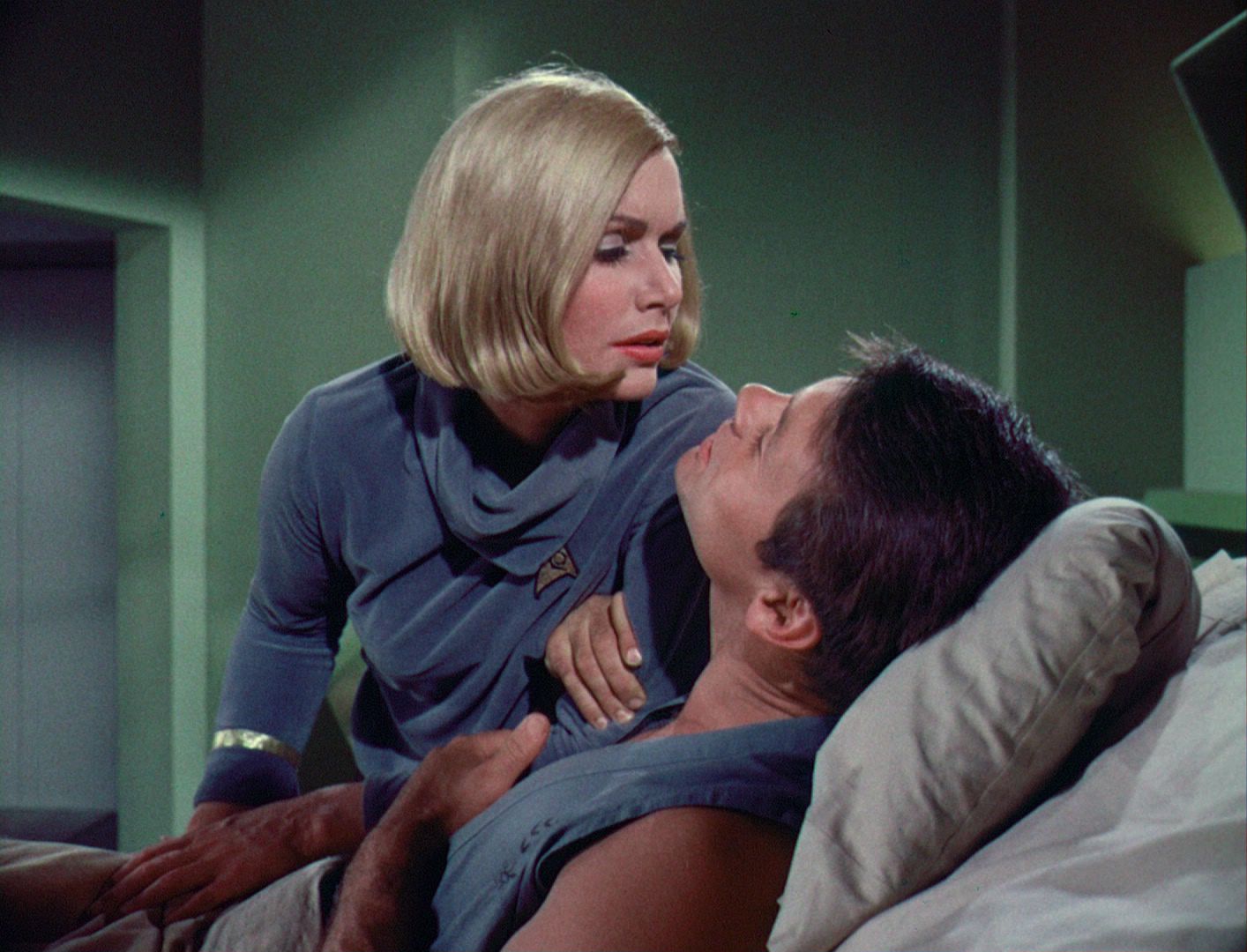ariane179254_StarTrek_1x03_WhereNoManHasGoneBefore_TheOriginalUncutUnairedVersion_1623.jpg
