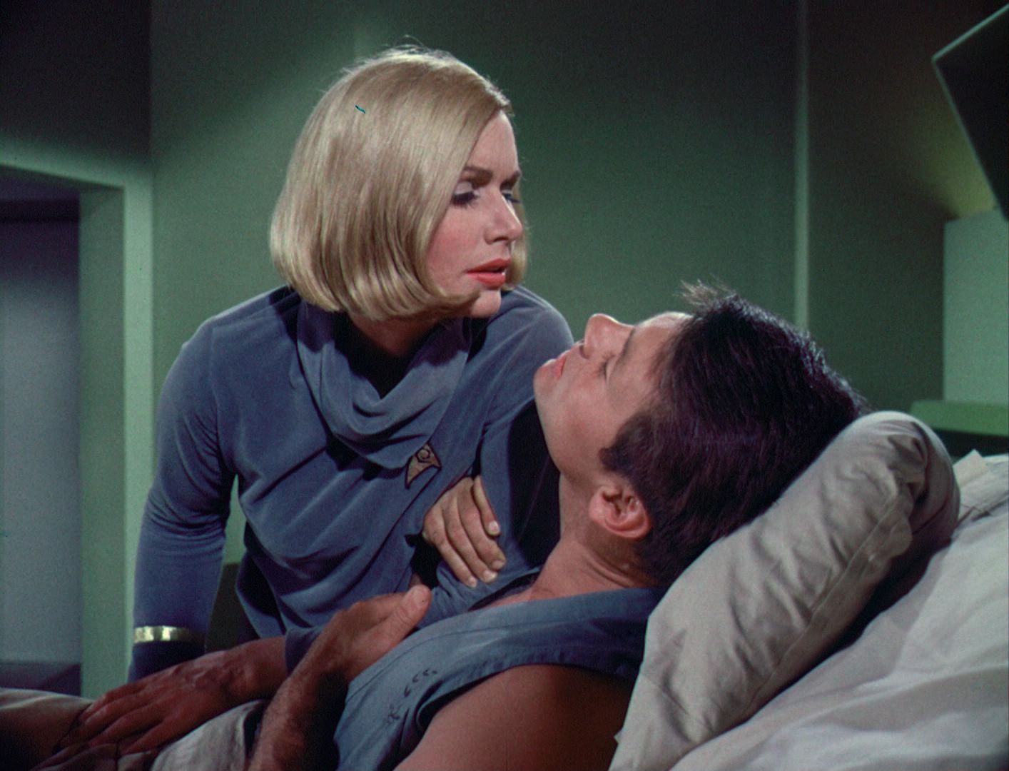 ariane179254_StarTrek_1x03_WhereNoManHasGoneBefore_TheOriginalUncutUnairedVersion_1629.jpg