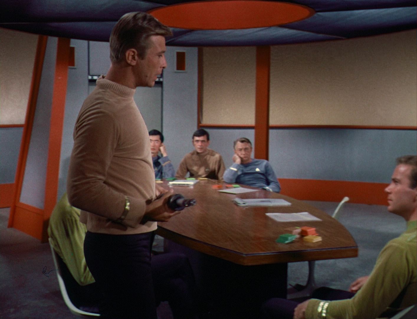 ariane179254_StarTrek_1x03_WhereNoManHasGoneBefore_TheOriginalUncutUnairedVersion_1739.jpg