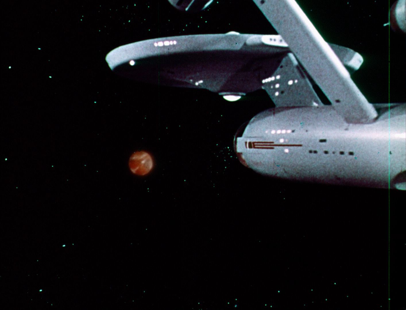 ariane179254_StarTrek_1x03_WhereNoManHasGoneBefore_TheOriginalUncutUnairedVersion_2058.jpg