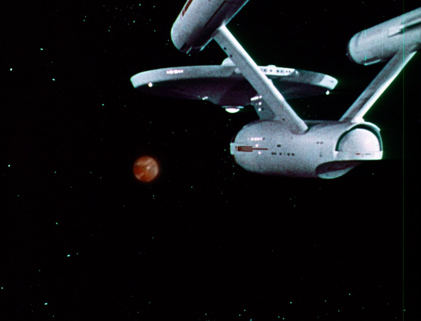 ariane179254_StarTrek_1x03_WhereNoManHasGoneBefore_TheOriginalUncutUnairedVersion_2059.jpg