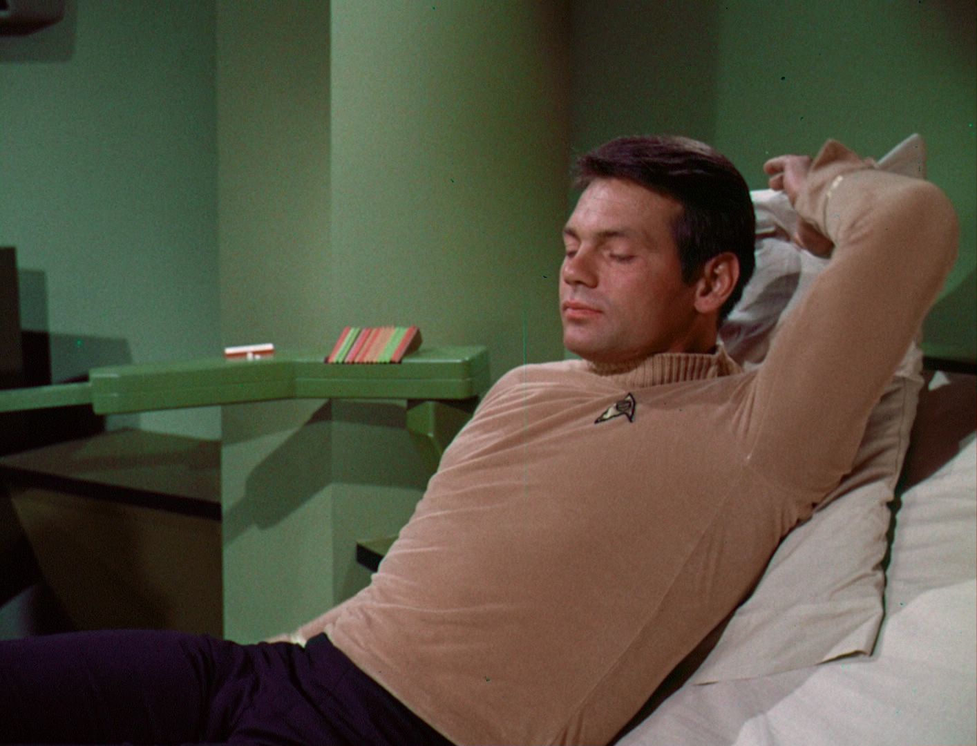 ariane179254_StarTrek_1x03_WhereNoManHasGoneBefore_TheOriginalUncutUnairedVersion_2100.jpg