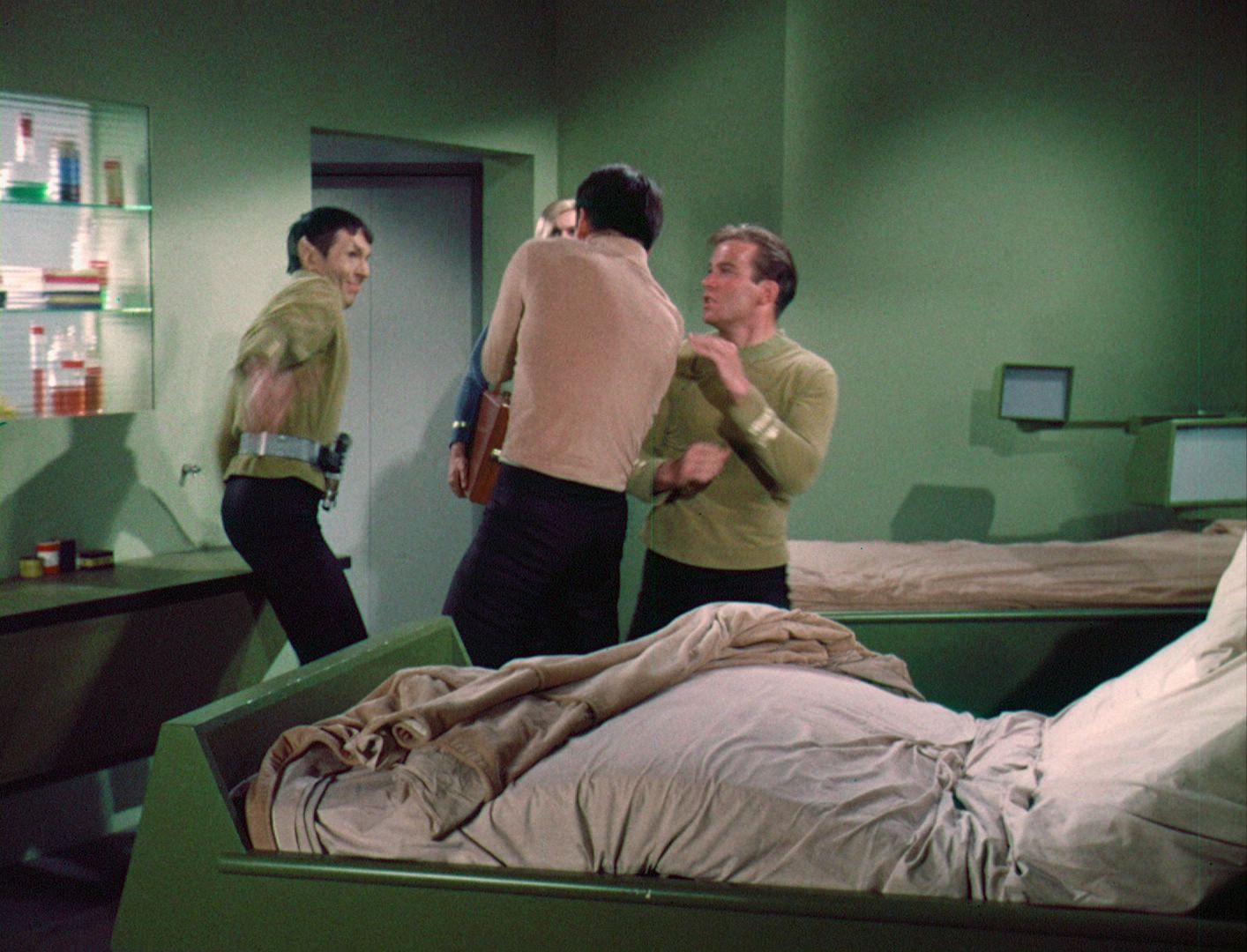 ariane179254_StarTrek_1x03_WhereNoManHasGoneBefore_TheOriginalUncutUnairedVersion_2240.jpg