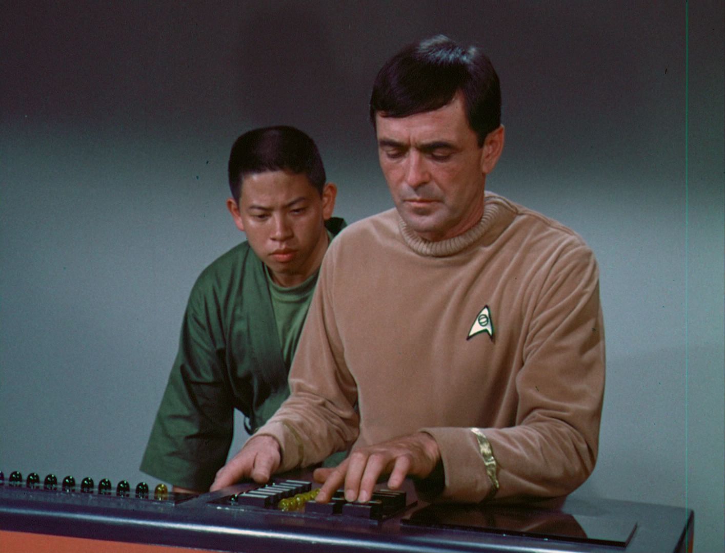 ariane179254_StarTrek_1x03_WhereNoManHasGoneBefore_TheOriginalUncutUnairedVersion_2280.jpg