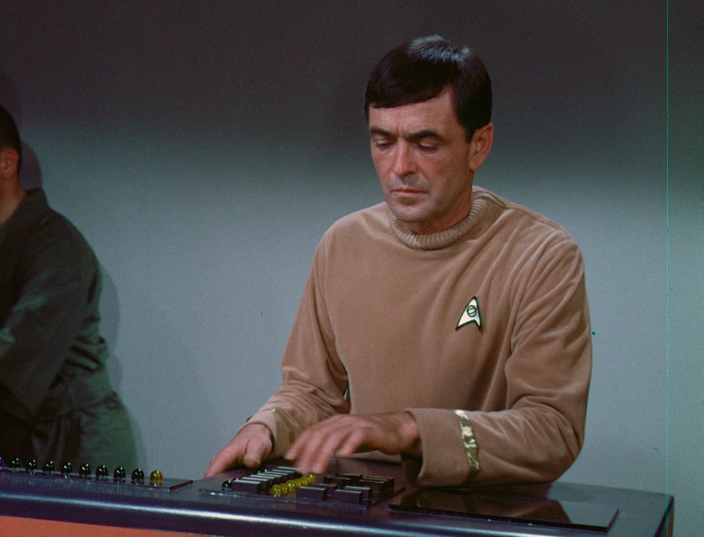 ariane179254_StarTrek_1x03_WhereNoManHasGoneBefore_TheOriginalUncutUnairedVersion_2282.jpg
