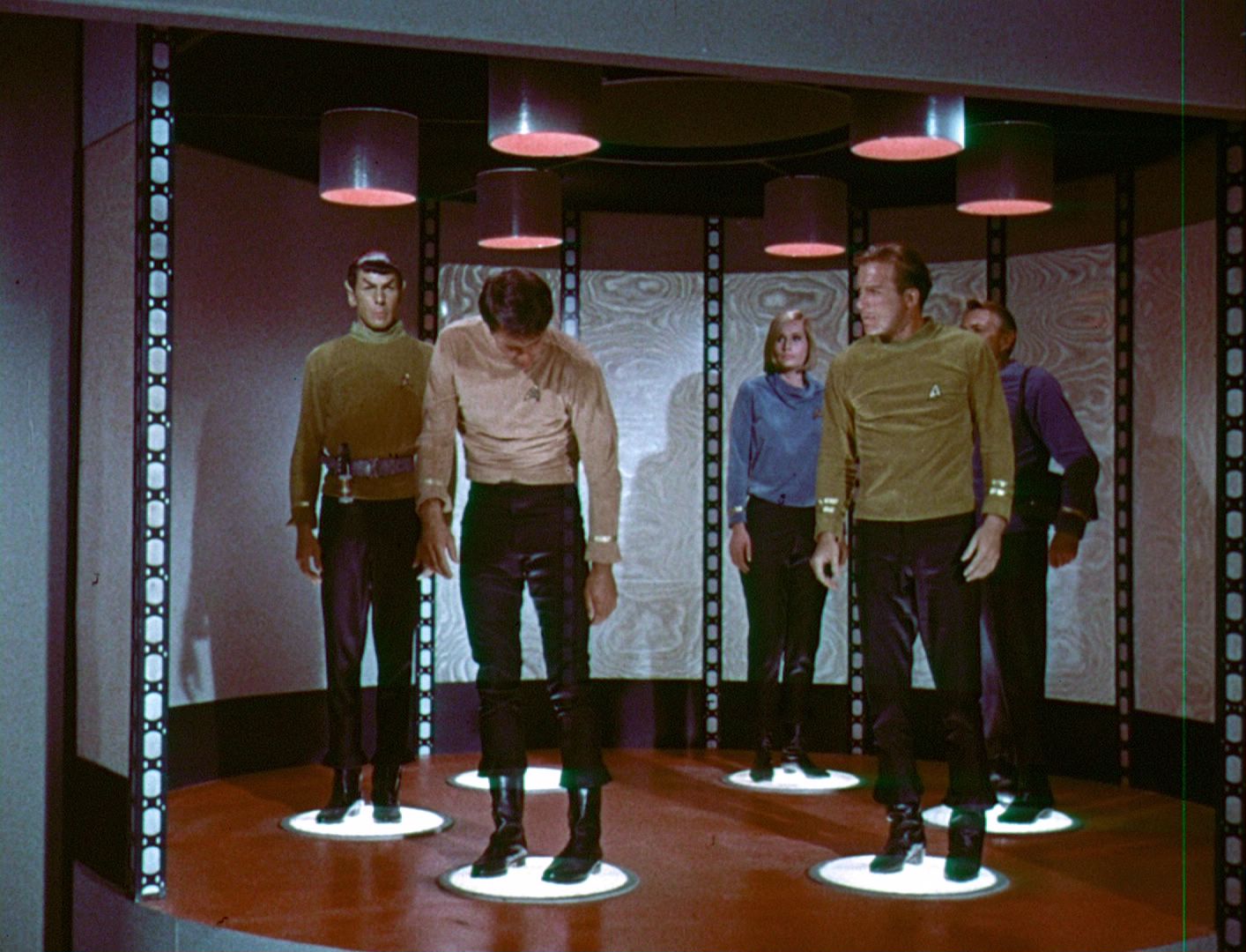ariane179254_StarTrek_1x03_WhereNoManHasGoneBefore_TheOriginalUncutUnairedVersion_2284.jpg