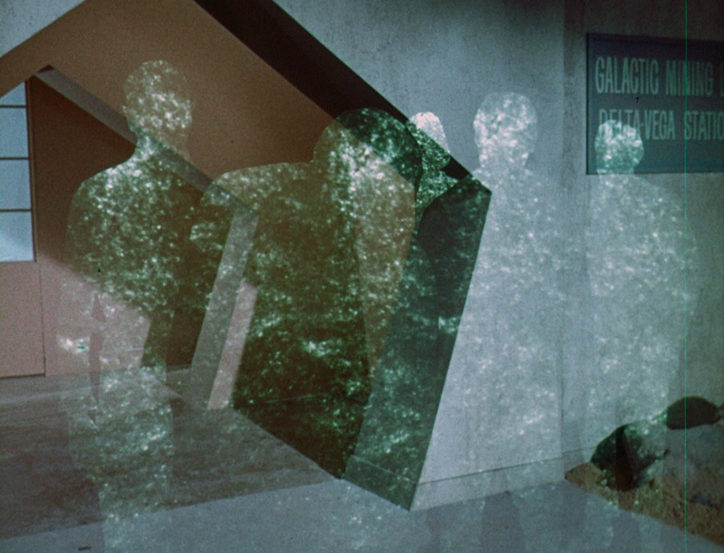 ariane179254_StarTrek_1x03_WhereNoManHasGoneBefore_TheOriginalUncutUnairedVersion_2293.jpg