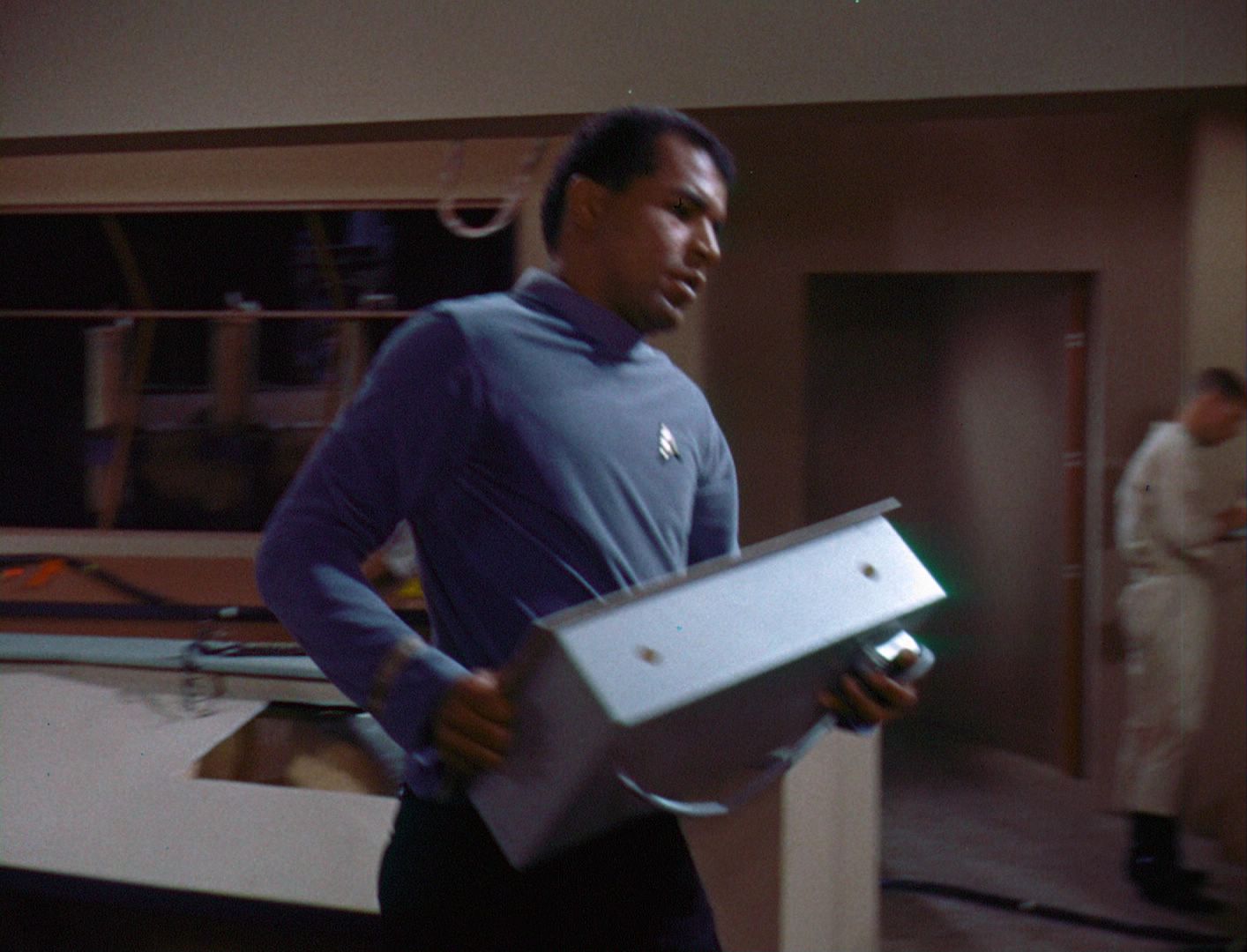 ariane179254_StarTrek_1x03_WhereNoManHasGoneBefore_TheOriginalUncutUnairedVersion_2330.jpg