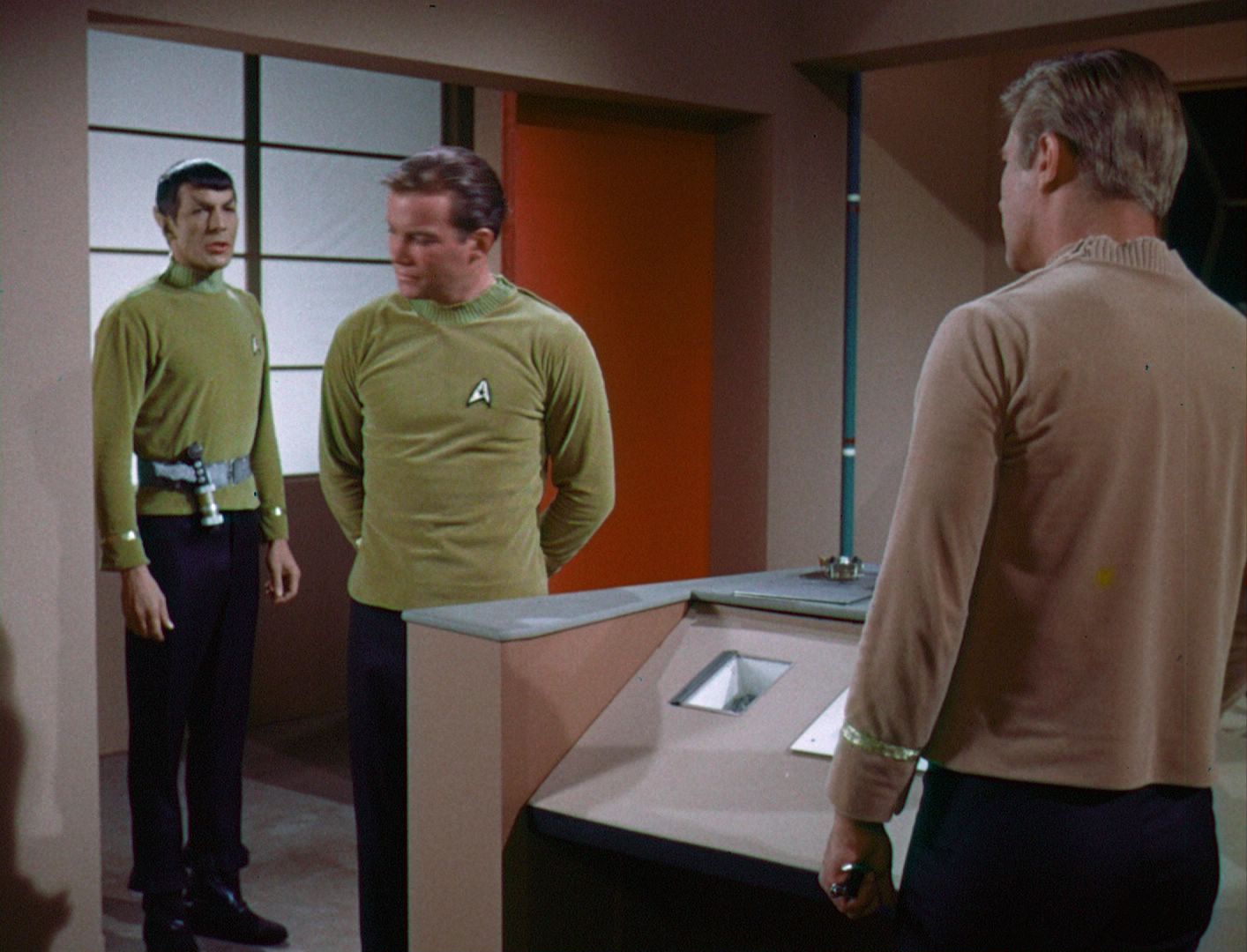 ariane179254_StarTrek_1x03_WhereNoManHasGoneBefore_TheOriginalUncutUnairedVersion_2357.jpg